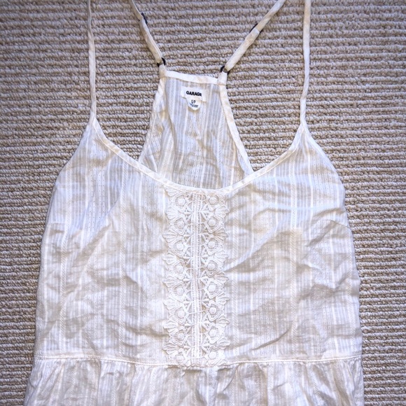 Peplum & lace tank top! - Picture 2 of 2